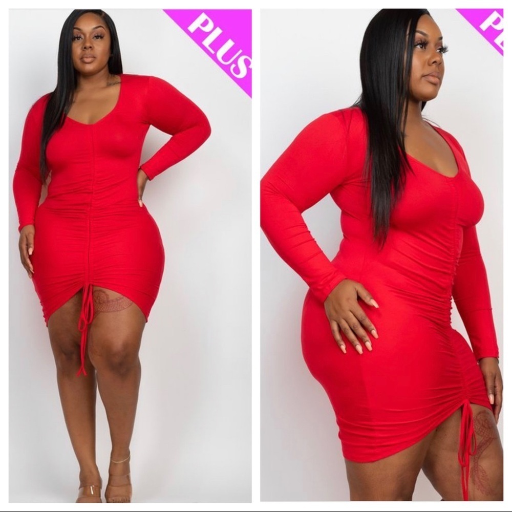NEW TRENDY PLUS SIZE RED RUCHED LONG SLEEVE DRESS